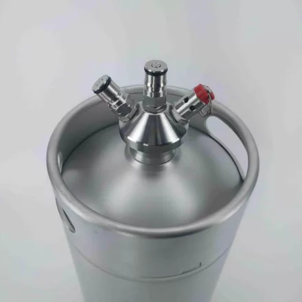 Mini KEG – głowica nalewowa Ball Lock z silikonowym wężem 8 mm